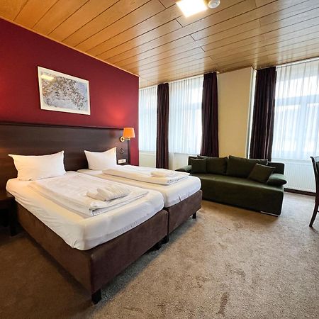 Hotel Fraenkischer Hof Kitzingen Exteriör bild