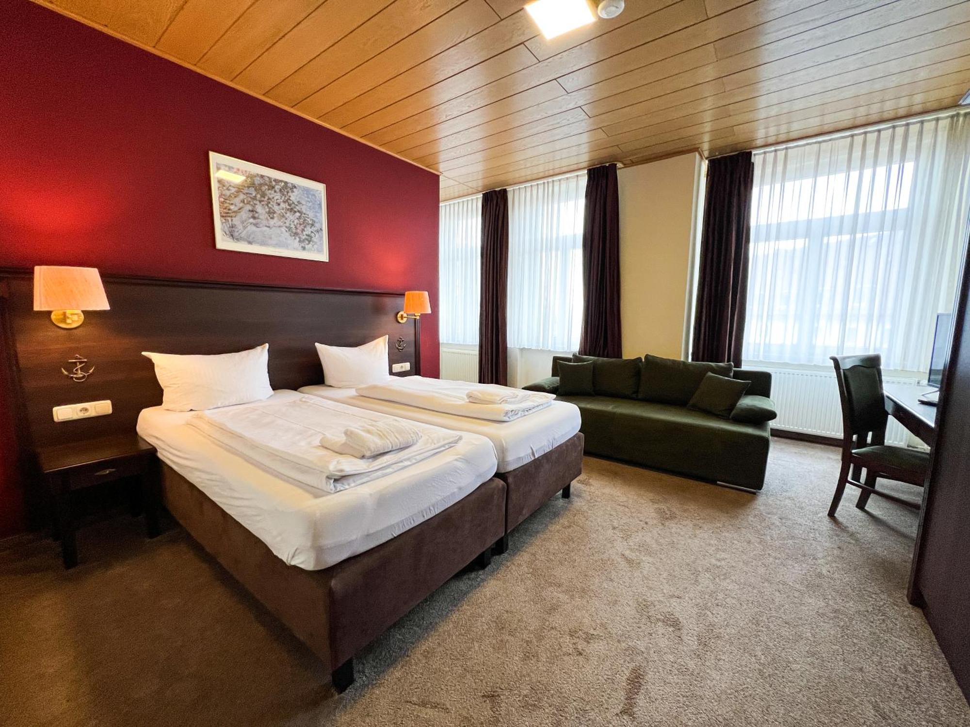 Hotel Fraenkischer Hof Kitzingen Exteriör bild
